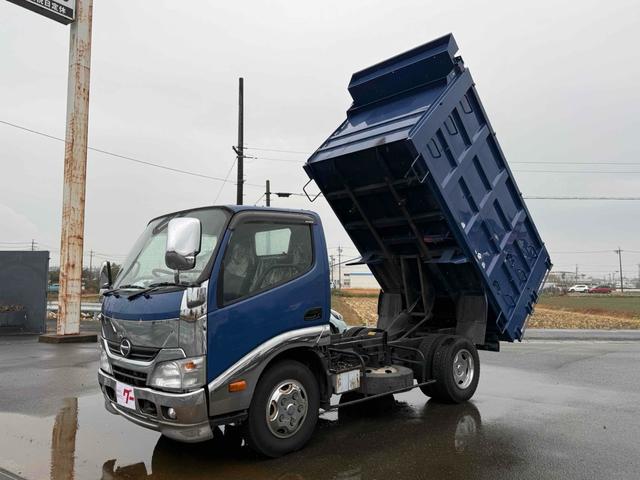 デュトロ 　深箱ダンプ　トラック　ＭＴ　ドライブレコーダー　ＥＴＣ　アイドリングストップ　エアコン　パワーステアリング　パワーウィンドウ　運転席エアバッグ（18枚目）