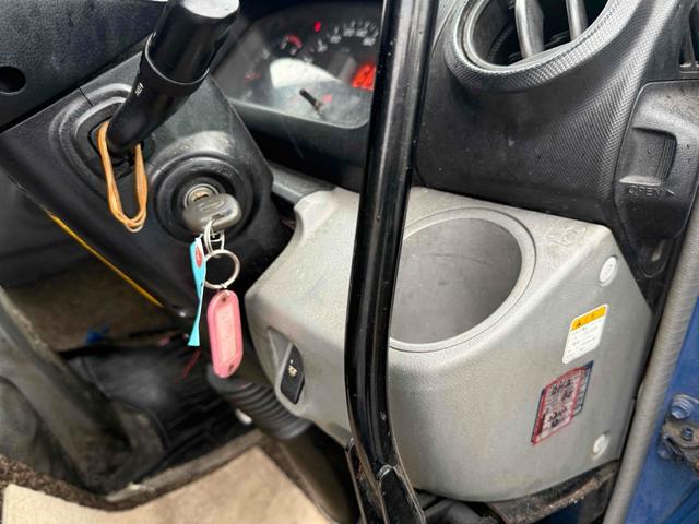 デュトロ 　深箱ダンプ　トラック　ＭＴ　ドライブレコーダー　ＥＴＣ　アイドリングストップ　エアコン　パワーステアリング　パワーウィンドウ　運転席エアバッグ（33枚目）