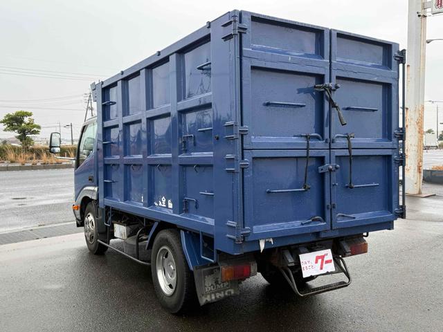 デュトロ 　深箱ダンプ　トラック　ＭＴ　ドライブレコーダー　ＥＴＣ　アイドリングストップ　エアコン　パワーステアリング　パワーウィンドウ　運転席エアバッグ（43枚目）