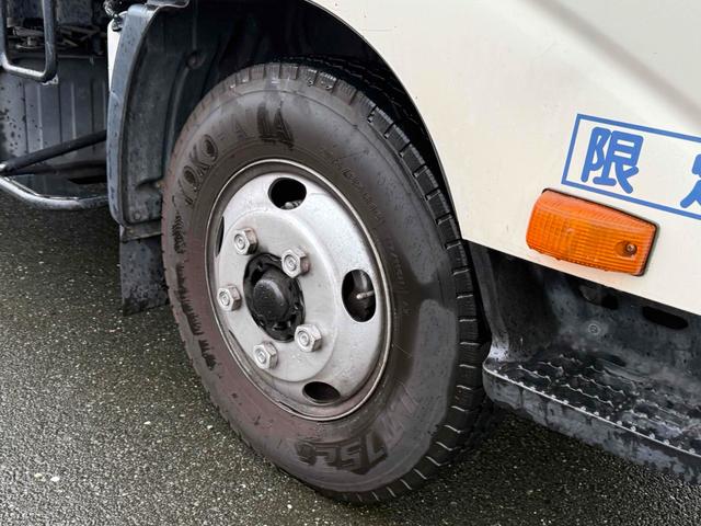 デュトロ 　パッカー車　プレス式　ＭＴ　ドライブレコーダー　ＥＴＣ　バックカメラ　エアコン　パワーステアリング（25枚目）