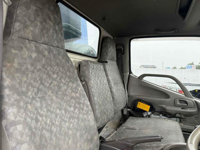 デュトロ 　パッカー車　プレス式　ＭＴ　ドライブレコーダー　ＥＴＣ　バックカメラ　エアコン　パワーステアリング（50枚目）