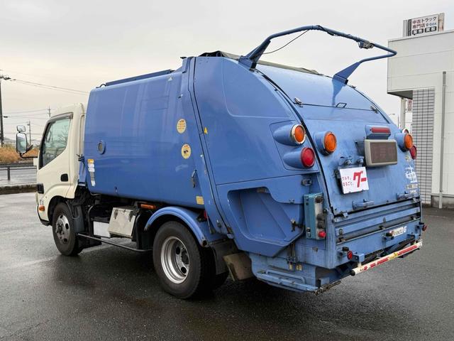 デュトロ 　パッカー車　プレス式　ＭＴ　ドライブレコーダー　ＥＴＣ　バックカメラ　エアコン　パワーステアリング（56枚目）