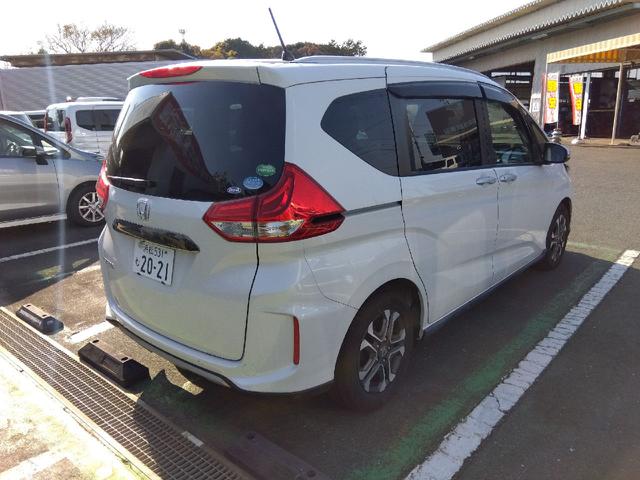 フリード クロスター・ホンダセンシング　ワンオーナー　キーフリー　ＳＤナビ　ドラレコ　ＥＴＣ　リヤカメラ　誤発信抑制　イモビライザー　Ｉストップ（5枚目）