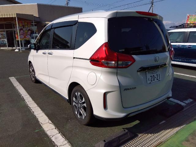 フリード クロスター・ホンダセンシング　ワンオーナー　キーフリー　ＳＤナビ　ドラレコ　ＥＴＣ　リヤカメラ　誤発信抑制　イモビライザー　Ｉストップ（7枚目）
