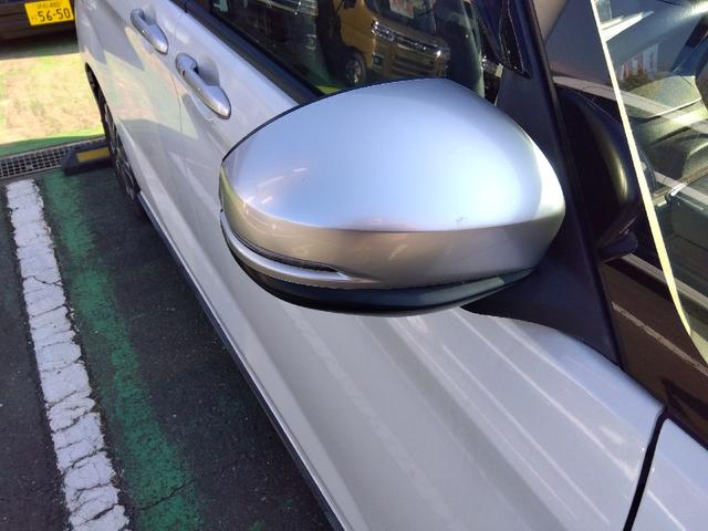 フリード クロスター・ホンダセンシング　ワンオーナー　キーフリー　ＳＤナビ　ドラレコ　ＥＴＣ　リヤカメラ　誤発信抑制　イモビライザー　Ｉストップ（14枚目）