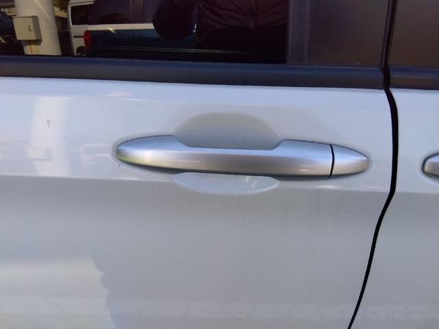 フリード クロスター・ホンダセンシング　ワンオーナー　キーフリー　ＳＤナビ　ドラレコ　ＥＴＣ　リヤカメラ　誤発信抑制　イモビライザー　Ｉストップ（16枚目）