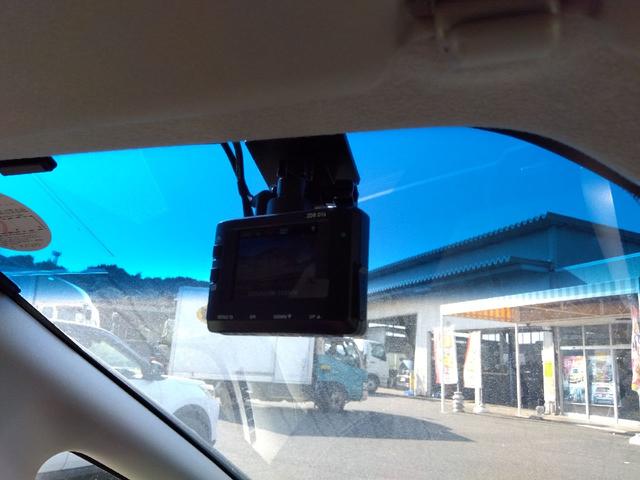 フリード クロスター・ホンダセンシング　ワンオーナー　キーフリー　ＳＤナビ　ドラレコ　ＥＴＣ　リヤカメラ　誤発信抑制　イモビライザー　Ｉストップ（29枚目）