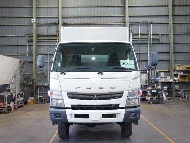 キャンター 　３０３番　高床　４ＷＤ　アルミバン　積載３ｔ　総重量６９１０ｋｇ　車両サイズ６９８Ｘ２２４高３２５　荷台内寸５０６Ｘ２０６高２０４（7枚目）