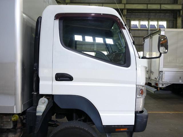 　３０３番　高床　４ＷＤ　アルミバン　積載３ｔ　総重量６９１０ｋｇ　車両サイズ６９８Ｘ２２４高３２５　荷台内寸５０６Ｘ２０６高２０４(12枚目)