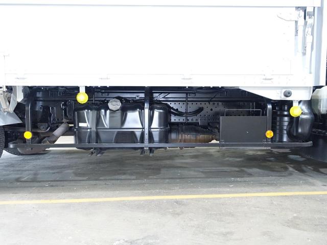 エルフトラック 　３３８番　アルミウイング　ワイドロング　積載３ｔ　総重量７１９５ｋｇ　左電動格納ミラー　キーレス　バックカメラ　アルミウィング（40枚目）