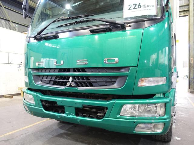 ファイター ２２６番　増トン　標準６２００ボデー　パワーゲート１ｔ　積載　６．３ｔ　総重量１３１７０ｋｇ　アルミウイング　リアエアサス　左電動格納ミラー　バックカメラ　集中ドアロック有　ベット有　アルミウィング　車両サイズ８６０Ｘ２３２高３５１荷台内寸６２０Ｘ２２１高２３０（11枚目）