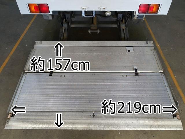 ４９番　ワイド　アルミウイング　格納パワーゲート１ｔ　エアサス　積載２．３ｔ総重量７９８０ｋｇ　ベット　左電動格納ミラー　ＨＩＤライト　バックカメラ　ＥＴＣ　集中ドアロック有　アルミウィング　車両サイズ８６３Ｘ２４９高３５０荷台内寸６２７Ｘ２４０高２４０(7枚目)