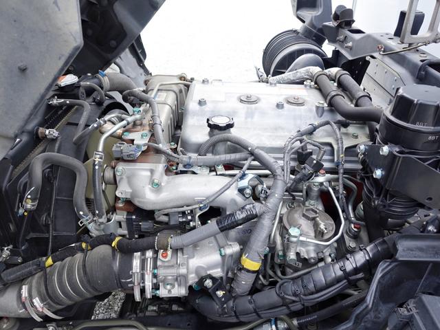 ヒノレンジャー １３８番　積載２．８ｔ　冷蔵冷凍　－５度設定　格納パワーゲート１ｔ　ワイド　後輪エアサス　左電動格納ミラー　左右電動角度調整ミラー　バックカメラ　集中ドアロック有り　車検証サイズ８００×２４９高３２５　荷台内寸５８７×２３７高２０６（13枚目）