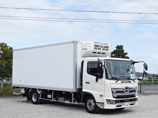 ヒノレンジャー １３８番　積載２．８ｔ　冷蔵冷凍　－５度設定　格納パワーゲート１ｔ　ワイド　後輪エアサス　左電動格納ミラー　左右電動角度調整ミラー　バックカメラ　集中ドアロック有り　車検証サイズ８００×２４９高３２５　荷台内寸５８７×２３７高２０６（25枚目）