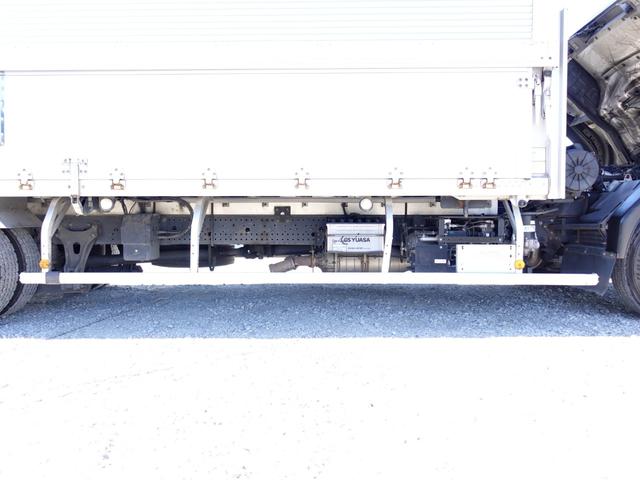 フォワード 積載2.5t 跳上パワーゲート1t 後輪エアサス ワイド アルミウイングアルミウィング ETC キーレス 左電動格納ミラー バックカメラ ベット 車検証サイズ874×249高345 荷台内寸625×241高239(12枚目)