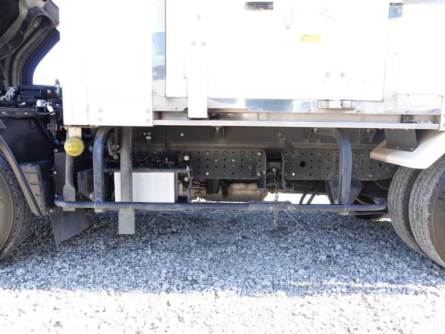 キャンター ３５７番　垂直パワーゲート　－３０度　低温冷蔵冷凍　積載１ｔ　総重量４１０５ｋｇ　標準キャブ　ショートボディー　ＥＴＣ　左右電動格納ミラー　左右電動角度調整ミラー　集中ドアロック有　バックカメラ　車検証サイズ４９４×１８８高２６５　荷台内寸３１０×１７３高１７１（23枚目）