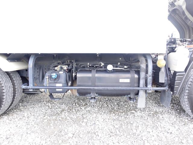 キャンター ２０８番　垂直パワーゲート６００ｋｇ　－３０度　低温冷蔵冷凍　積載１ｔ　標準キャブ　ショートボディー　ＥＴＣ　左右電動格納ミラー　左右電動角度調整ミラー　バックカメラ　集中ドアロック有り　車検証サイズ４９４×１８８高２６５　荷台内寸３１０×１７３高１７１（15枚目）