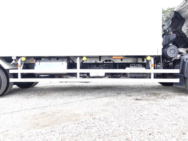 ヒノレンジャー ３０９番　積載２．５ｔ　ワイド　格納パワーゲート１ｔ　－３０度　低温　冷蔵冷凍　ＥＴＣ　左電動格納ミラー　バックカメラ　集中ドアロック有り　ベット　車検証サイズ８６８×２４９高３３７　荷台内寸６２４×２３１高２０７（14枚目）