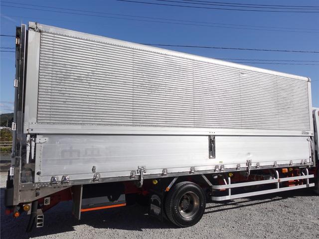 フォワード 　２８８番　－３０度低温冷蔵冷凍機付き　アルミウイングアルミウィング　積載２．２ｔ　キーレス　左電動格納ミラー　バックカメラ　車検証サイズ８６６×２３２高３２７　荷台内寸６３７×２２３高２０５（6枚目）