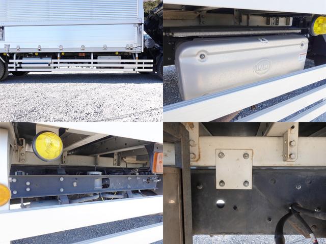 コンドル 　３７０番　後輪エアサス　増トン　積載７．３ｔ　アルミウイングアルミウィング　キーレス　左電動格納ミラー　バックカメラ　ベット　車検証サイズ９２８×２３８高３５９　荷台内寸６８２×２２６高２４４（15枚目）