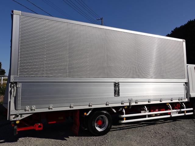 フォワード ３９６番　跳上パワーゲート１ｔ　積載２．５ｔ　ワイド　アルミウイングアルミウィング　ＥＴＣ　キーレス　左電動格納ミラー　バックカメラ　ベット　車検証サイズ８７３×２４９高３５１　荷台内寸６２５×２４１高２３９（8枚目）