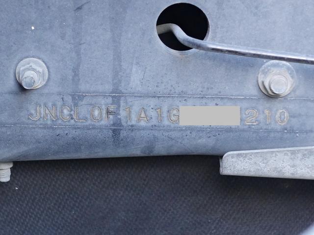 コンドル ２０２番　後輪エアサス　格納パワーゲート１ｔ　増トン　積載６．４ｔ　ワイド　アルミウイングアルミウィング　左電動格納ミラー　バックカメラ　集中ドアロック有り　ベット　車検証サイズ８７８×２４９高３３７　荷台内寸６４１×２３９高２２０（14枚目）