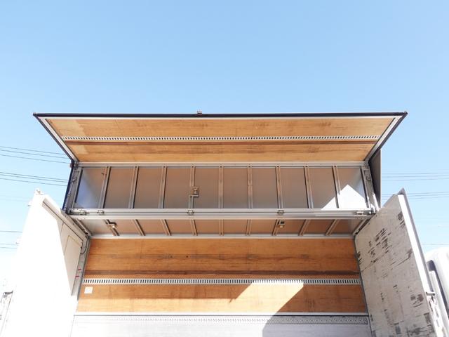 フォワード ４６６番　格納パワーゲート１ｔ　積載２７５０ｋｇ　ワイド　アルミウイングアルミウィング　ＥＴＣ　キーレス　左電動格納ミラー　左右電動角度調整ミラー　バックカメラ　車検証サイズ８３０×２４９高３５４　荷台内寸６２４×２４０高２４０（16枚目）