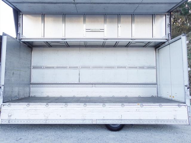 ファイター 　５４番　後輪エアサス　ワイド　アルミウイングアルミウィング　ＥＴＣ　キーレス　左電動格納ミラー　バックカメラ　ベット　車検証サイズ８５９×２４９高３４８　荷台内寸６２５×２４１高２４０（13枚目）