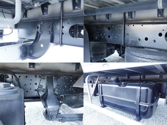 ファイター 　５４番　後輪エアサス　ワイド　アルミウイングアルミウィング　ＥＴＣ　キーレス　左電動格納ミラー　バックカメラ　ベット　車検証サイズ８５９×２４９高３４８　荷台内寸６２５×２４１高２４０（20枚目）