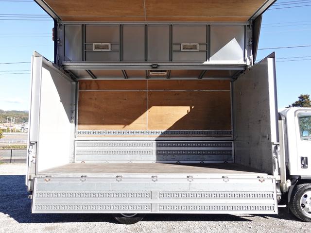 エルフトラック 　１９７番　積載３ｔ　総重量７１３５ｋｇ　ワイドロング　アルミウイングアルミウィング　集中ドアロック有り　車検証サイズ６３６×２２４高３２９　荷台内寸４４５×２１０高２２８（12枚目）