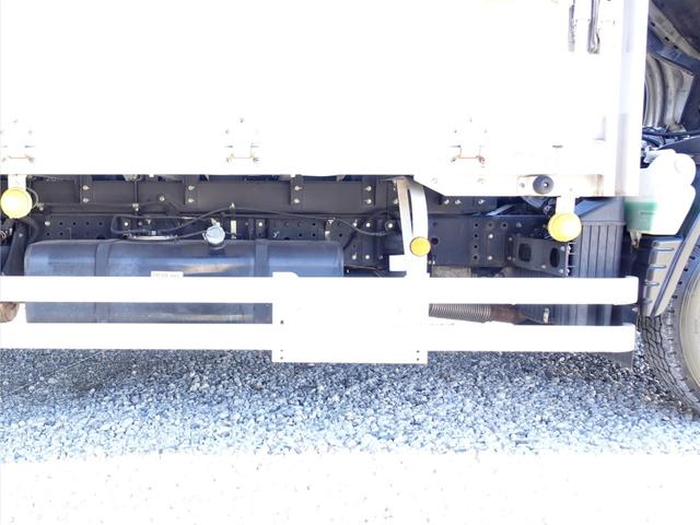 キャンター 　１６４番　ワイドロング　積載３ｔ　総重量６５９５ｋｇ　アルミウイングアルミウィング　ＥＴＣ　キーレス　左電動格納ミラー　バックカメラ　車検証サイズ６３３×２２２高３０１　荷台内寸４３０×２１１高１９４（19枚目）