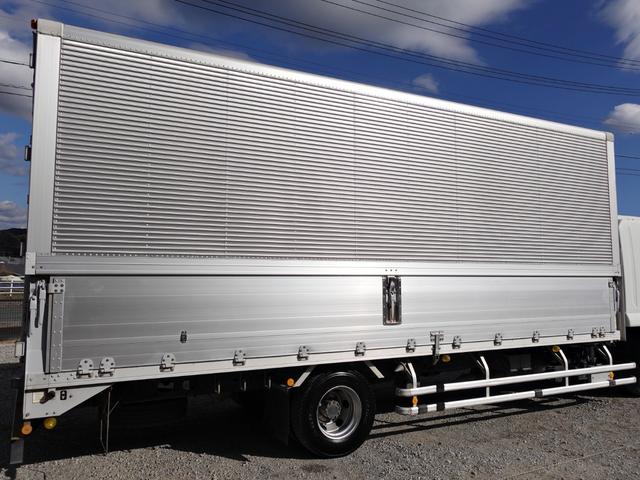 フォワード ２６６番　後輪エアサス　荷台床鉄板張り　積載２．６ｔ　ワイド　アルミウイングアルミウィング　ＥＴＣ　キーレス　バックカメラ　左右電動角度調整ミラー　ベット　車検証サイズ８６１×２４９高３４７　荷台内寸６２４×２４２高２３９（9枚目）