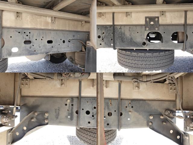 フォワード ２６６番　後輪エアサス　荷台床鉄板張り　積載２．６ｔ　ワイド　アルミウイングアルミウィング　ＥＴＣ　キーレス　バックカメラ　左右電動角度調整ミラー　ベット　車検証サイズ８６１×２４９高３４７　荷台内寸６２４×２４２高２３９（23枚目）