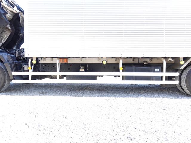 ヒノレンジャー ５３０番　後輪エアサス　ワイド　アルミバン　跳上パワーゲート１ｔ　積載２８５０ｋｇ　ＥＴＣ　左電動格納ミラー　バックカメラ　集中ドアロック有り　ベット　車検証サイズ８６４×２４９高３３０　荷台内寸６２９×２３９高２２７（22枚目）