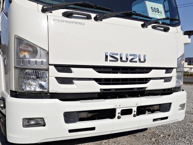 フォワード ５０８番　後輪エアサス　跳上パワーゲート１ｔ　ワイド　アルミウイングアルミウィング　積載２３５０ｋｇ　燃料合計３００Ｌ　ＥＴＣ　キーレス　左電動格納ミラー　バックカメラ　ベット　車検証サイズ８７５×２４９高３５８　荷台内寸６２３×２３９高２４１（5枚目）