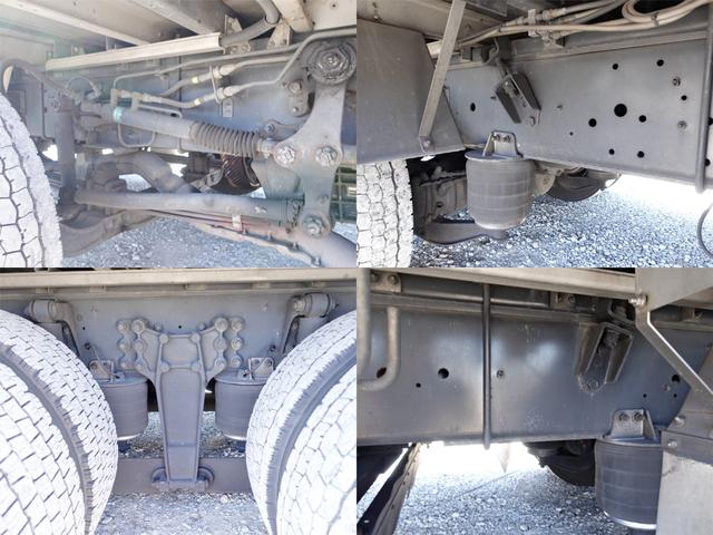 ギガ ２８４番マニュアル７速　積載１３．５ｔ　格納パワーゲート１ｔ　大型　アルミウイングアルミウィング　ＥＴＣ　左電動格納ミラー　バックカメラ　集中ドアロック有り　後輪エアサス　ベット　２デフ　車検証サイズ１１９４×２４９高３７８　荷台内寸９６１×２４０高２６５（21枚目）