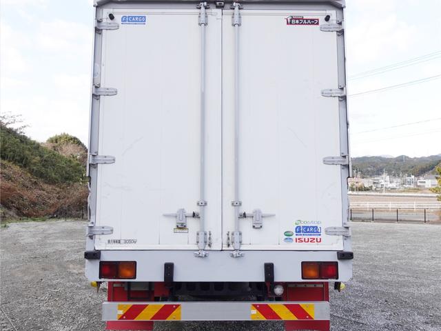 フォワード 56番 積載3050kg ワイド アルミウイングアルミウィング ETC 左電動格納ミラー 集中ドアロック有り 車検証サイズ829×249高353 荷台内寸624×241高239(8枚目)