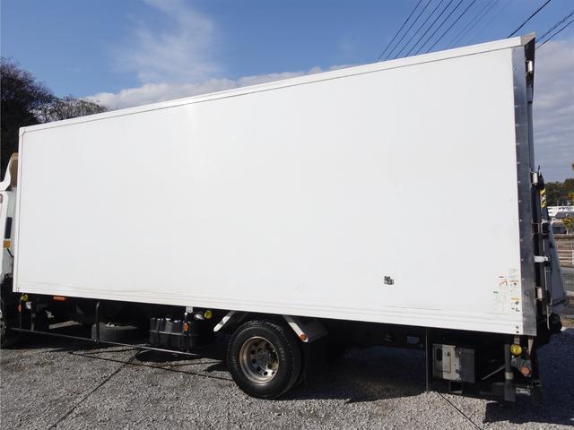 フォワード 6番 後輪エアサス ワイド 冷蔵冷凍 -5度 跳上パワーゲート1t キーレス 左電動格納ミラー バックカメラ ベット 車検証サイズ859×249高326 荷台内寸627×237高211(12枚目)