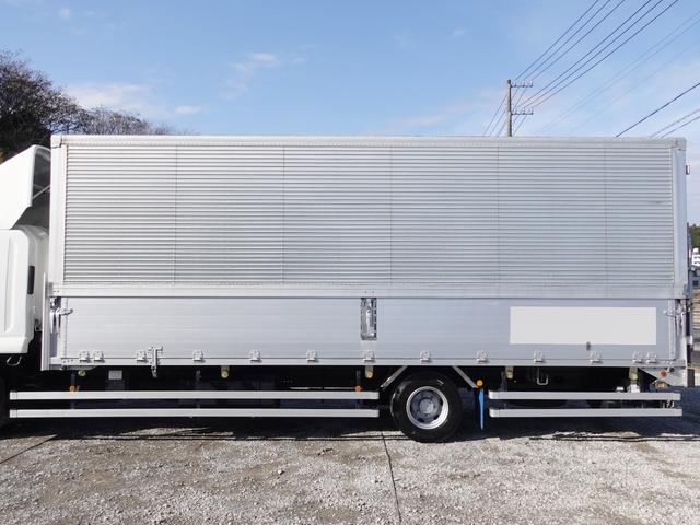 フォワード 78番 後輪エアサス 跳上パワーゲート1t ワイド アルミウイングアルミウィング 積載2250kg ETC キーレス 左電動格納ミラー ベット 車検証サイズ935×250高346 荷台内寸674×238高236(10枚目)