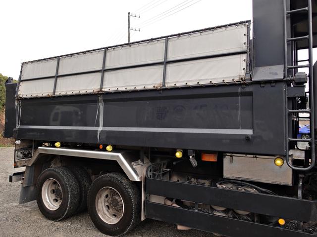 ヒノレンジャー 　３４３番　車検Ｒ８年３月満了　積載１０．８ｔ　総重量１９９７０ｋｇ　増トン　大型　ダンプ　ＥＴＣ　左電動格納ミラー　集中ドアロック有り　ベット　車検証サイズ７２３×２４６高３２０荷台内寸４８９×２１９（5枚目）