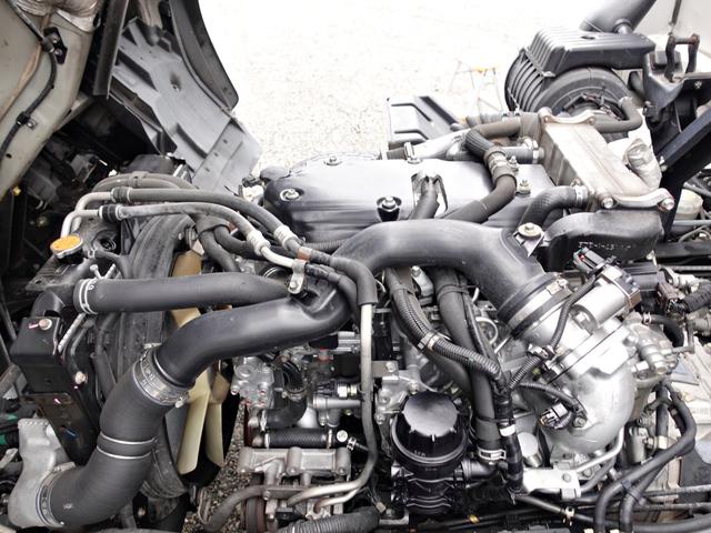 フォワード クラッチセット・DPDマフラー+センサ交換済(R5年12月) 後輪エアサス 積載2850kg ワイド アルミウイングアルミウィング ETC キーレス 左電動格納ミラー バックカメラ ベット 車検証サイズ861×249高351 荷台内寸623×241高240(16枚目)