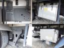 ４４番　後輪エアサス　格納パワーゲート１ｔ　スタンバイ　加温機付　－３０度　低温　冷蔵冷凍　ＥＴＣ　左電動格納ミラー　バックカメラ　集中ドアロック有り　車検証サイズ８００×２３４高３１８　荷台内寸５８５×２１９高１９５（18枚目）