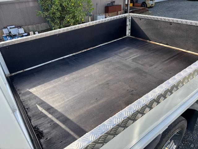 キャンター Wキャブ 積載量2t 荷台内寸211×161cm 自社カスタム メッキパーツ(7枚目)