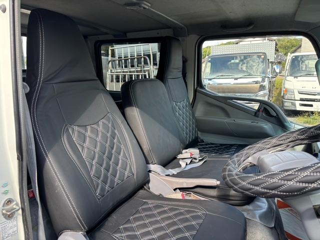 キャンター Wキャブ 積載量2t 荷台内寸211×161cm 自社カスタム メッキパーツ(25枚目)
