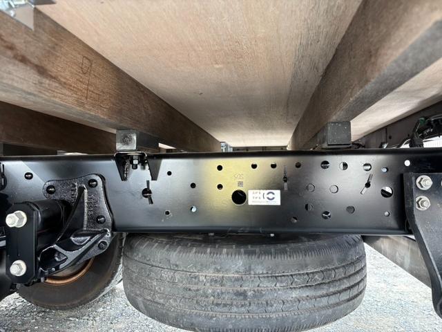 エルフトラック カスタム 3.0ディーゼルターボ ワイドロング 積載量3t 荷台内寸435cm×206cm 自社カスタム 荷台床板張替え済み(19枚目)