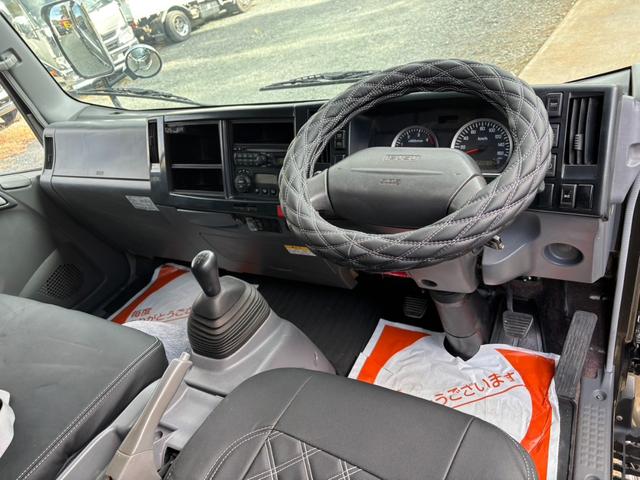 エルフトラック カスタム 3.0ディーゼルターボ ワイドロング 積載量3t 荷台内寸435cm×206cm 自社カスタム 荷台床板張替え済み(38枚目)