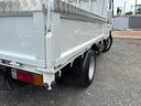 Wキャブ 低床 積載量1700kg 荷台内寸211×161cm 自社カスタム メッキパーツ 外装再塗装済み(10枚目)