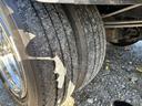タイヤ６本溝残６〜７ｍｍ程度