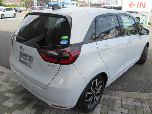 e:HEVホーム ホンダセンシング 9インチホンダインターナビ CD・DVD再生 CD録音 ブルートゥース バックカメラ ETC LEDオートヘッドライト サイドカーテンエアバック バックソナー アルミホイール(2枚目)