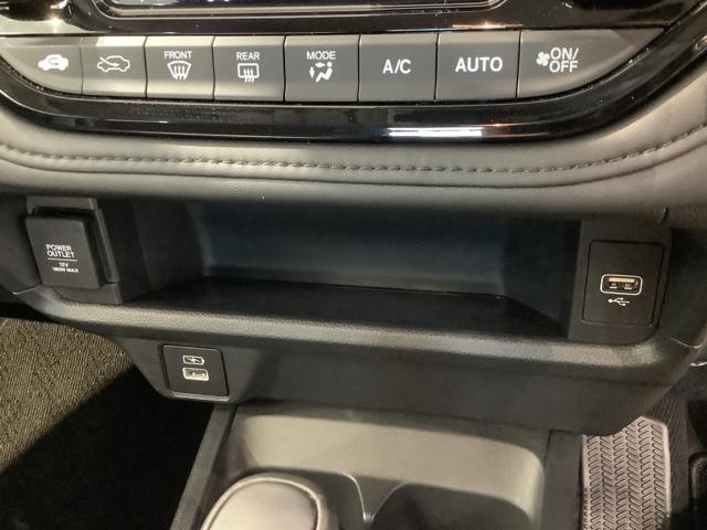 WR-V Zブラックスタイル HSENSING 新車保証 試乗車 ワンオ-ナ- Rカメラ LEDヘッドランプ フルセグTV 盗難防止システム 衝突被害軽減システム スマートキー USB(26枚目)